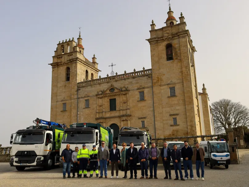 Novas viaturas destinadas aos serviços de limpeza urbana e recolha de resíduos já estão em Miranda do Douro
