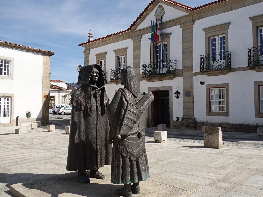 Homenagem ao Povo Mirandês